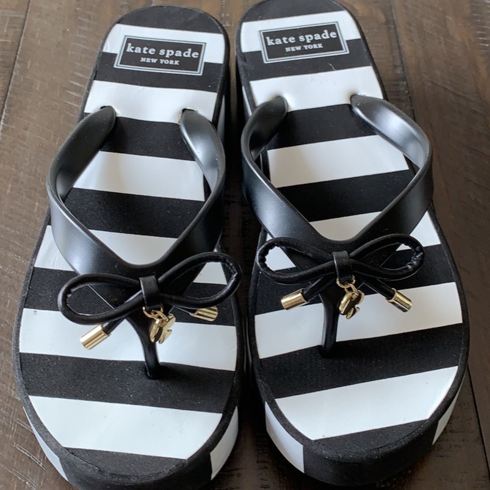 Kate Spade Rhett Wedge Sandals. Size 6. Brand New.